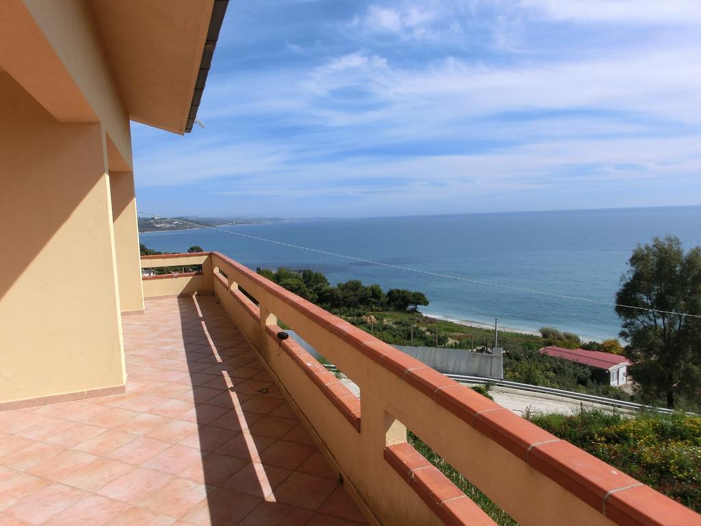 Holiday Beach Lumia Sciacca Phòng bức ảnh